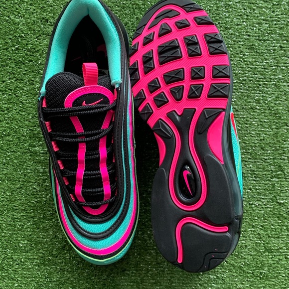 Solddd - Picture 2 of 3